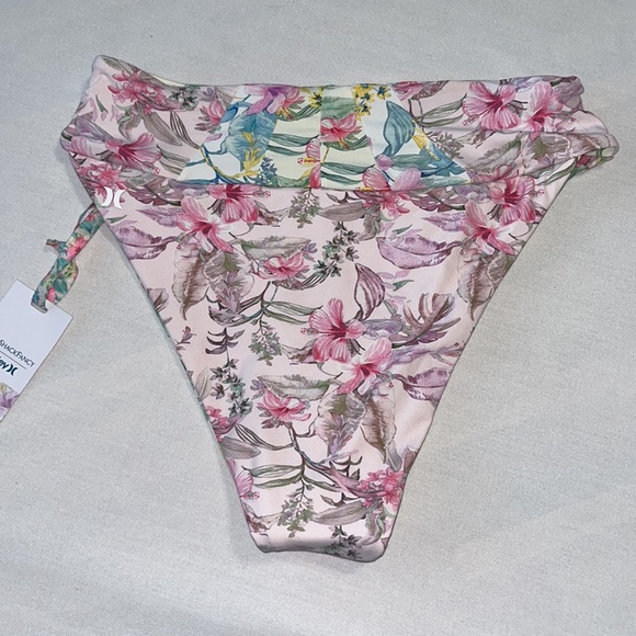LoveShackFancy Hawaiian Hibiscus Reversible Bikini Bottom Sz M - Picture 4 of 12